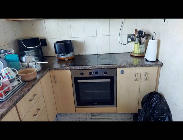 2 BEDROOM APARTMENT FOR SALE IN TOWNSEND ESTATE